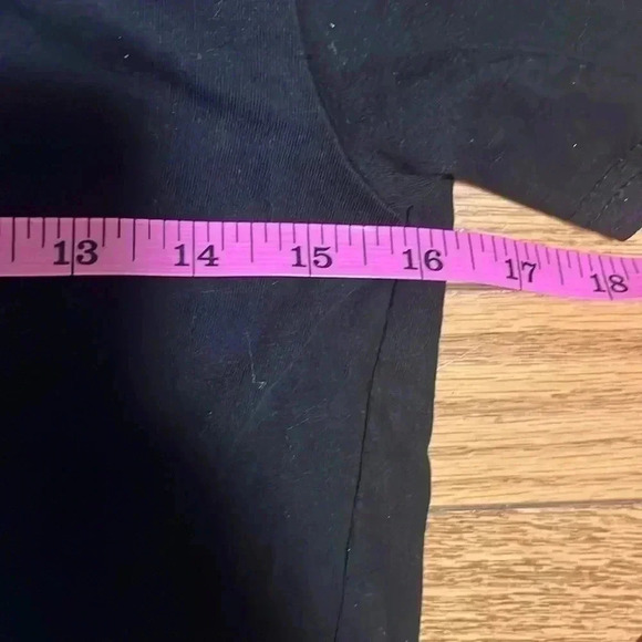 ❤️2/$30❤️[M] Billie Eilish T Shirt Press Photo Portrait Logo  Official Black - Picture 3 of 5